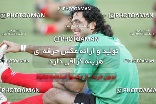 1270125, Tehran, Iran, Iran National Football Team Training Session on 2005/05/28 at Azadi Stadium