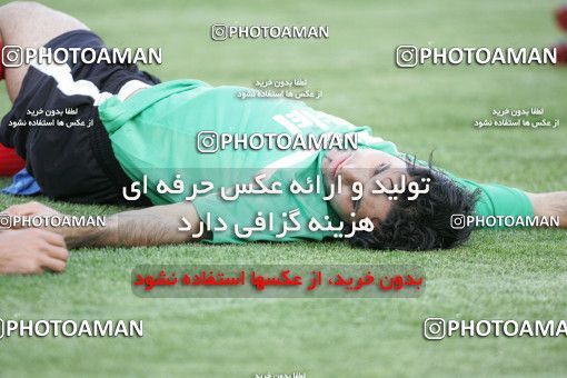 1270139, Tehran, Iran, Iran National Football Team Training Session on 2005/05/28 at Azadi Stadium