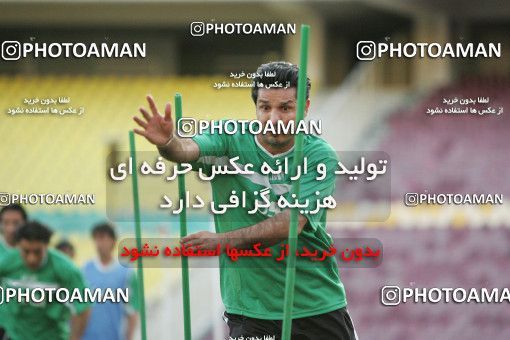 1270130, Tehran, Iran, Iran National Football Team Training Session on 2005/05/28 at Azadi Stadium