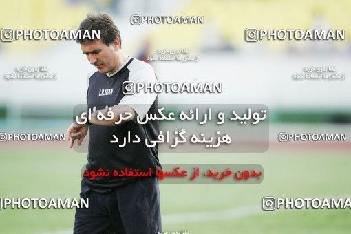 1270096, Tehran, Iran, Iran National Football Team Training Session on 2005/05/28 at Azadi Stadium