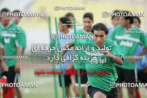 1270191, Tehran, Iran, Iran National Football Team Training Session on 2005/05/28 at Azadi Stadium