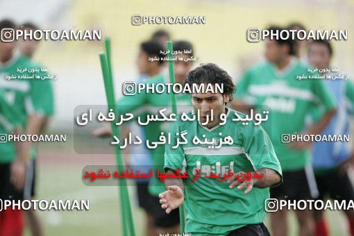 1270176, Tehran, Iran, Iran National Football Team Training Session on 2005/05/28 at Azadi Stadium