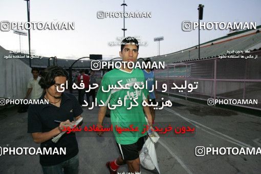 1270196, Tehran, Iran, Iran National Football Team Training Session on 2005/05/28 at Azadi Stadium