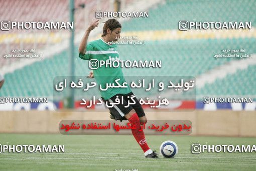 1270186, Tehran, Iran, Iran National Football Team Training Session on 2005/05/28 at Azadi Stadium