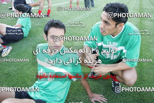 1270240, Tehran, Iran, Iran National Football Team Training Session on 2005/05/28 at Azadi Stadium