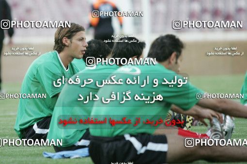 1270243, Tehran, Iran, Iran National Football Team Training Session on 2005/05/28 at Azadi Stadium