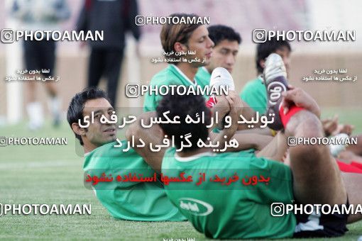 1270231, Tehran, Iran, Iran National Football Team Training Session on 2005/05/28 at Azadi Stadium