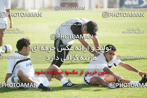 1270302, Tehran, , Iran National Football Team Training Session on 2005/05/27 at Iran National Football Center