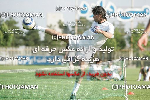 1270322, Tehran, , Iran National Football Team Training Session on 2005/05/27 at Iran National Football Center