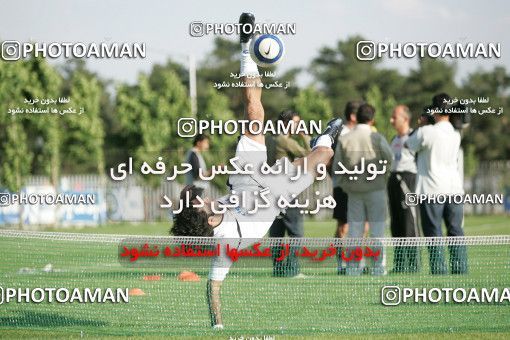 1270268, Tehran, , Iran National Football Team Training Session on 2005/05/27 at Iran National Football Center