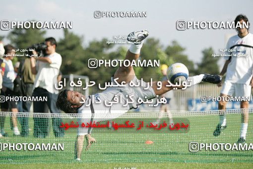 1270271, Tehran, , Iran National Football Team Training Session on 2005/05/27 at Iran National Football Center