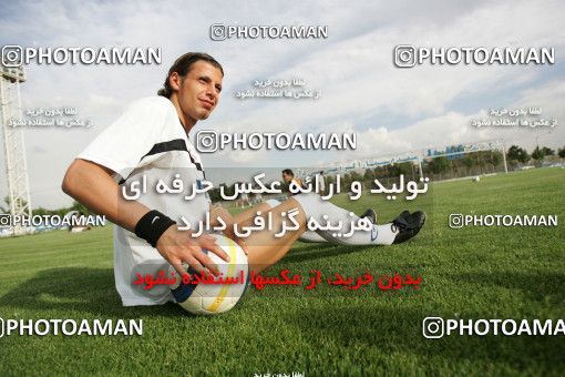 1270379, Tehran, , Iran National Football Team Training Session on 2005/05/30 at Iran National Football Center