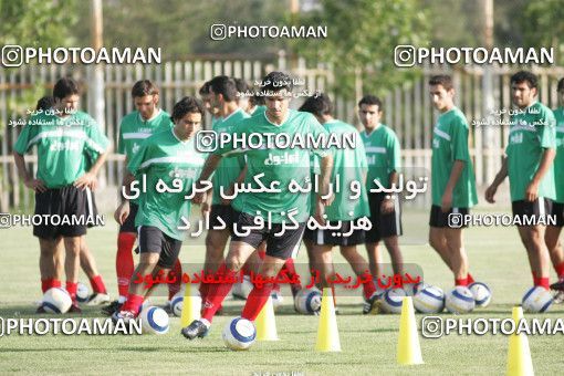 1270540, Tehran, , Iran National Football Team Training Session on 2005/05/31 at Iran National Football Center