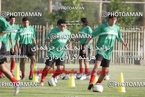 1270420, Tehran, , Iran National Football Team Training Session on 2005/05/31 at Iran National Football Center