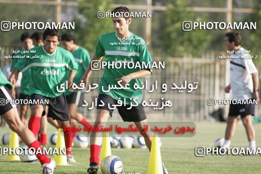 1270504, Tehran, , Iran National Football Team Training Session on 2005/05/31 at Iran National Football Center