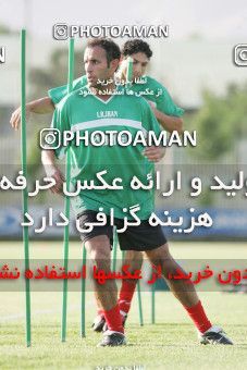 1270572, Tehran, , Iran National Football Team Training Session on 2005/05/31 at Iran National Football Center