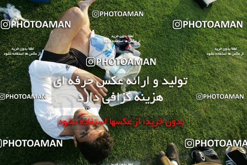 1270481, Tehran, , Iran National Football Team Training Session on 2005/05/31 at Iran National Football Center