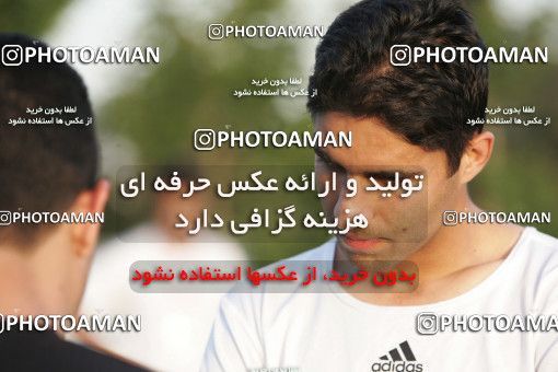 1270521, Tehran, , Iran National Football Team Training Session on 2005/05/31 at Iran National Football Center