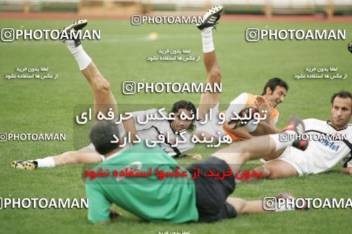 1270663, Tehran, , مسابقات مقدماتی جام جهانی 2006 آلمان, Iran National Football Team Training Session on 2005/06/02 at Azadi Stadium