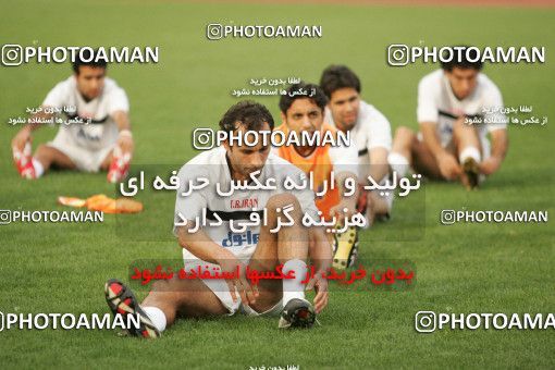 1270634, Tehran, , مسابقات مقدماتی جام جهانی 2006 آلمان, Iran National Football Team Training Session on 2005/06/02 at Azadi Stadium