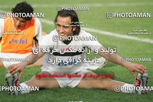 1270644, Tehran, , مسابقات مقدماتی جام جهانی 2006 آلمان, Iran National Football Team Training Session on 2005/06/02 at Azadi Stadium