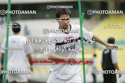 1270659, Tehran, , مسابقات مقدماتی جام جهانی 2006 آلمان, Iran National Football Team Training Session on 2005/06/02 at Azadi Stadium