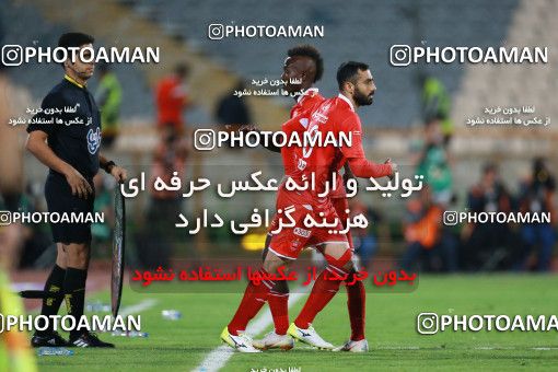 1281521, Tehran, Iran, Iranian Hazfi Cup, 1.16 round, Khorramshahr Cup, Persepolis ۱ v ۰ Navad Urmia on 2018/10/18 at Azadi Stadium