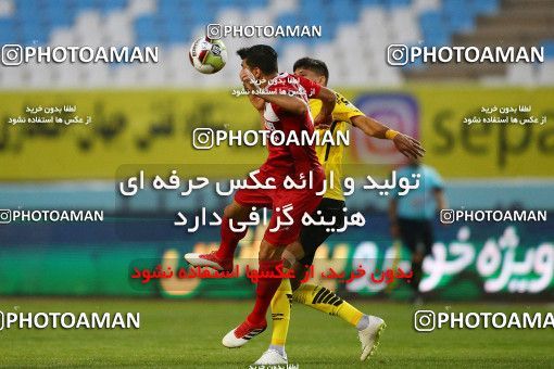 1285488, Isfahan, , Iran Pro League، Persian Gulf Cup، 2018-19 season، First Leg، Week 9، Sepahan 3 v 2 Nassaji Mazandaran F.C on 2018/10/19 at Naghsh-e Jahan Stadium