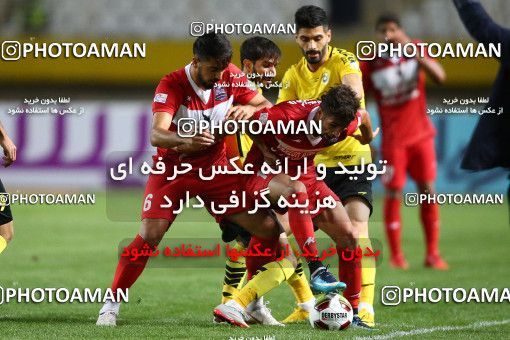 1285702, Isfahan, , Iran Pro League، Persian Gulf Cup، 2018-19 season، First Leg، Week 9، Sepahan 3 v 2 Nassaji Mazandaran F.C on 2018/10/19 at Naghsh-e Jahan Stadium