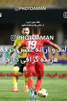 1285693, Isfahan, , Iran Pro League، Persian Gulf Cup، 2018-19 season، First Leg، Week 9، Sepahan 3 v 2 Nassaji Mazandaran F.C on 2018/10/19 at Naghsh-e Jahan Stadium