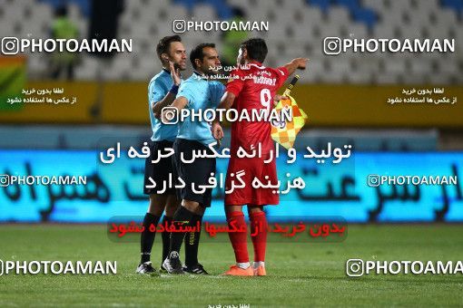 1285694, Isfahan, , Iran Pro League، Persian Gulf Cup، 2018-19 season، First Leg، Week 9، Sepahan 3 v 2 Nassaji Mazandaran F.C on 2018/10/19 at Naghsh-e Jahan Stadium