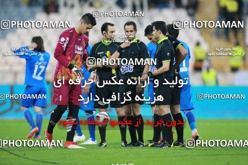 1286981, Tehran, , Iran Pro League، Persian Gulf Cup، 2018-19 season، First Leg، Week 10، Esteghlal ۰ v ۱ Sepahan on 2018/10/26 at Azadi Stadium