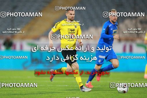 1287297, Tehran, , لیگ برتر فوتبال ایران، Persian Gulf Cup، Week 10، First Leg، Esteghlal 0 v 1 Sepahan on 2018/10/26 at Azadi Stadium