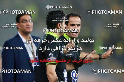 1287116, Tehran, , Iran Pro League، Persian Gulf Cup، 2018-19 season، First Leg، Week 10، Esteghlal ۰ v ۱ Sepahan on 2018/10/26 at Azadi Stadium