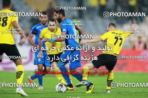 1287084, Tehran, , لیگ برتر فوتبال ایران، Persian Gulf Cup، Week 10، First Leg، Esteghlal 0 v 1 Sepahan on 2018/10/26 at Azadi Stadium