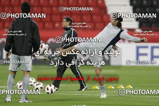 1290528, Doha, , مسابقات فوتبال جام ملت های آسیا 2011 قطر, Iran National Football Team Training Session on 2011/01/10 at Al RayyanStadium