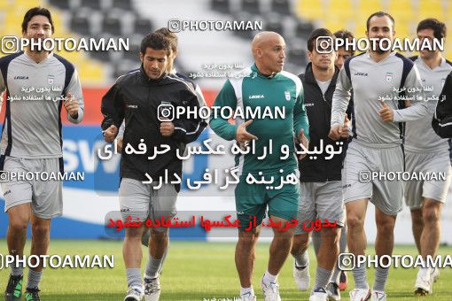 1291374, Doha, , مسابقات فوتبال جام ملت های آسیا 2011 قطر, Iran National Football Team Training Session on 2011/01/14 at Sports City Stadium