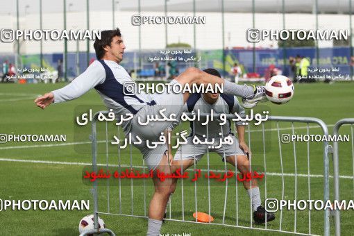 1292090, Doha, , مسابقات فوتبال جام ملت های آسیا 2011 قطر, Iran National Football Team Training Session on 2011/01/16 at Sports City Stadium