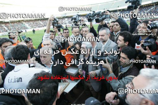 1294165, Tehran, , International friendly match، Iran 2 v ۰ South Korea on 2006/11/15 at Azadi Stadium