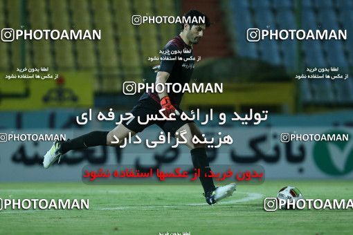 1294604, Abadan, , Iran Pro League، Persian Gulf Cup، 2018-19 season، First Leg، Week 9، Sanat Naft Abadan 2 v ۱ Tractor S.C. on 2018/10/20 at Takhti Stadium Abadan