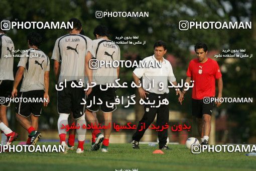 1297789, Kuala Lumpur, , مسابقات فوتبال جام ملت های آسیا 2007 مالزی, Iran National Football Team Training Session on 2007/07/05 at مجموعه ورزشی ویسما اف ای ام کوالالامپور