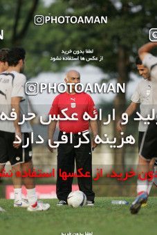 1297704, Kuala Lumpur, , مسابقات فوتبال جام ملت های آسیا 2007 مالزی, Iran National Football Team Training Session on 2007/07/05 at مجموعه ورزشی ویسما اف ای ام کوالالامپور