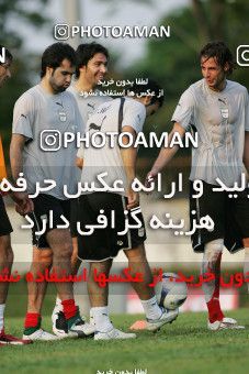 1297708, Kuala Lumpur, , مسابقات فوتبال جام ملت های آسیا 2007 مالزی, Iran National Football Team Training Session on 2007/07/05 at مجموعه ورزشی ویسما اف ای ام کوالالامپور