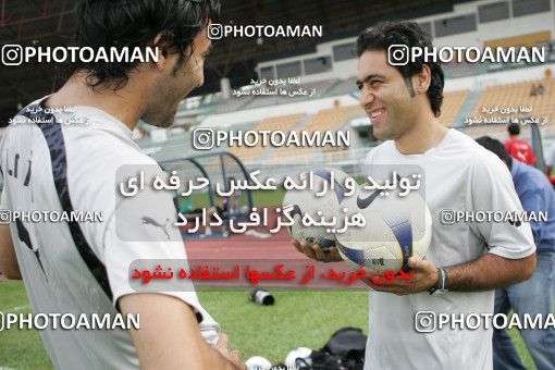 1297847, Kuala Lumpur, , مسابقات فوتبال جام ملت های آسیا 2007 مالزی, Iran National Football Team Training Session on 2007/07/06 at مجموعه ورزشی پتالیگ جایا کوالالامپور