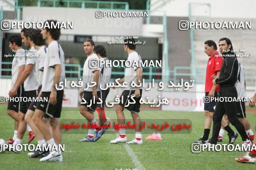 1297857, Kuala Lumpur, , مسابقات فوتبال جام ملت های آسیا 2007 مالزی, Iran National Football Team Training Session on 2007/07/06 at مجموعه ورزشی پتالیگ جایا کوالالامپور