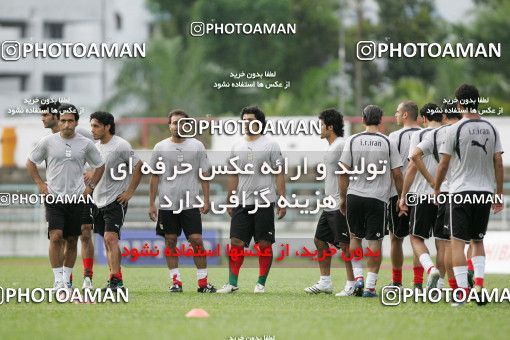 1297962, Kuala Lumpur, , مسابقات فوتبال جام ملت های آسیا 2007 مالزی, Iran National Football Team Training Session on 2007/07/06 at مجموعه ورزشی پتالیگ جایا کوالالامپور