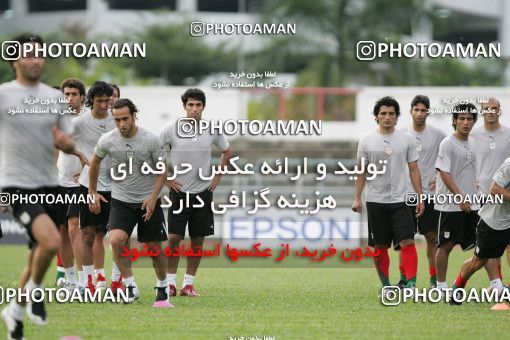 1297995, Kuala Lumpur, , مسابقات فوتبال جام ملت های آسیا 2007 مالزی, Iran National Football Team Training Session on 2007/07/06 at مجموعه ورزشی پتالیگ جایا کوالالامپور