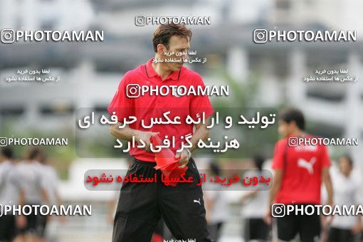 1297988, Kuala Lumpur, , مسابقات فوتبال جام ملت های آسیا 2007 مالزی, Iran National Football Team Training Session on 2007/07/06 at مجموعه ورزشی پتالیگ جایا کوالالامپور