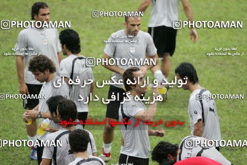 1298691, Kuala Lumpur, , مسابقات فوتبال جام ملت های آسیا 2007 مالزی, Iran National Football Team Training Session on 2007/07/08 at مجموعه ورزشی ام پی اس کوالالامپور