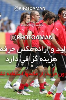 1298579, Kuala Lumpur, , مسابقات فوتبال جام ملت های آسیا 2007 مالزی, Iran National Football Team Training Session on 2007/07/09 at 